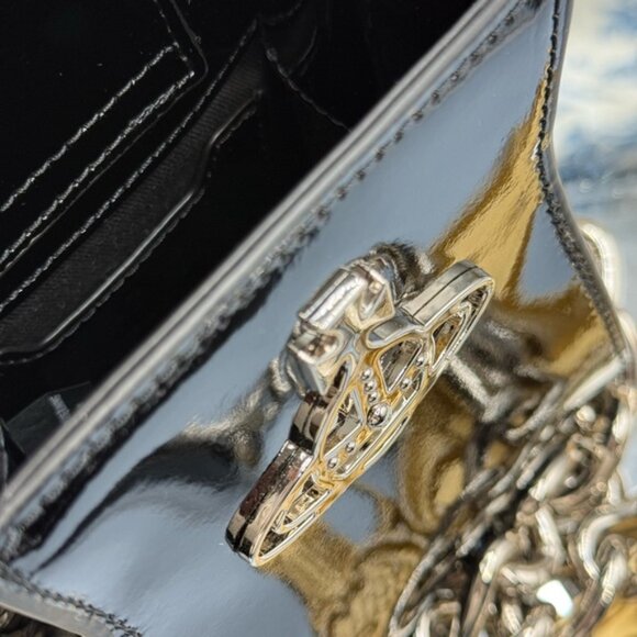 🆕 VIVIENNE WESTWOOD 🧿 NWOT Black Patent Leather Kelly Small Top Handle - AUTH - Picture 10 of 16